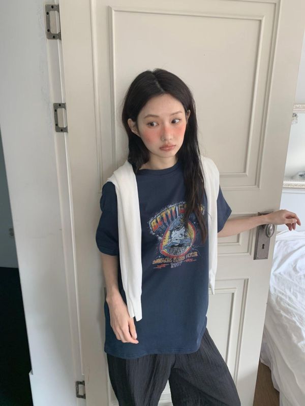 顯瘦百搭印花短袖上衣 