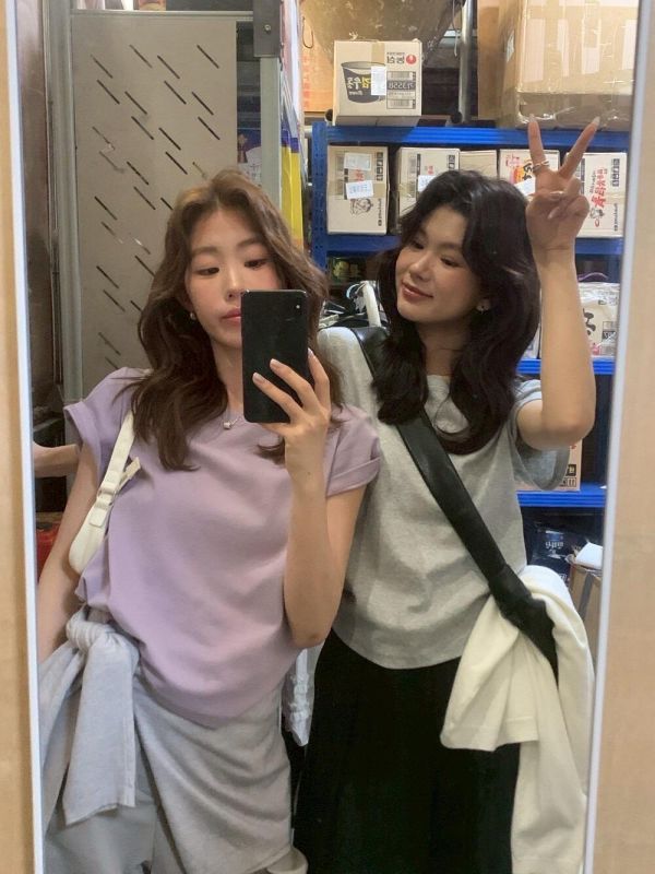 簡約純色百搭T｜日常必備萬用款 