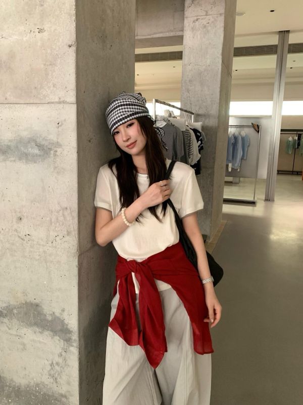 配色滾邊短版Tee｜修身顯瘦 