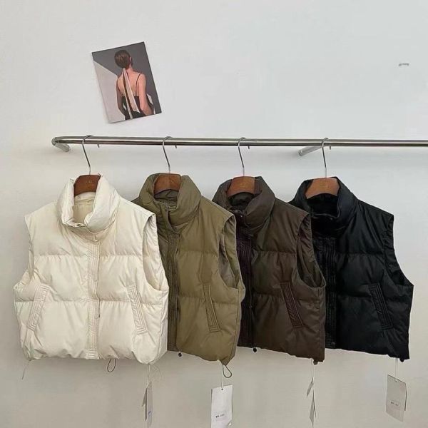蛋白皮鴨絨背心 