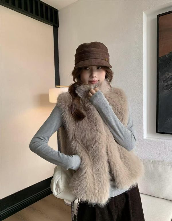 立領仿皮草背心 