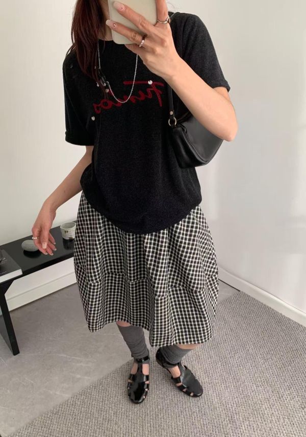 字母+小貝殼T恤 