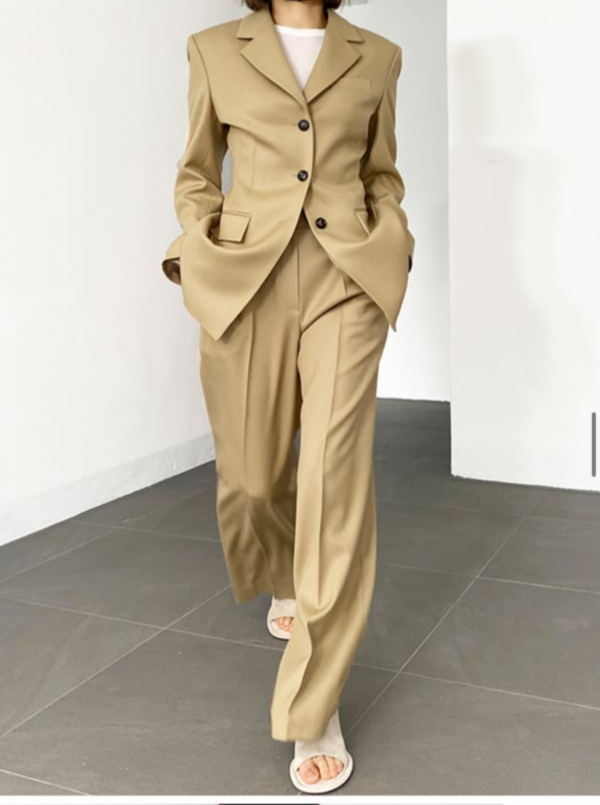 質感綁帶收腰西裝外套 收腰西裝外套