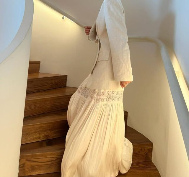 光澤感緞面蕾絲長裙 蕾絲裙