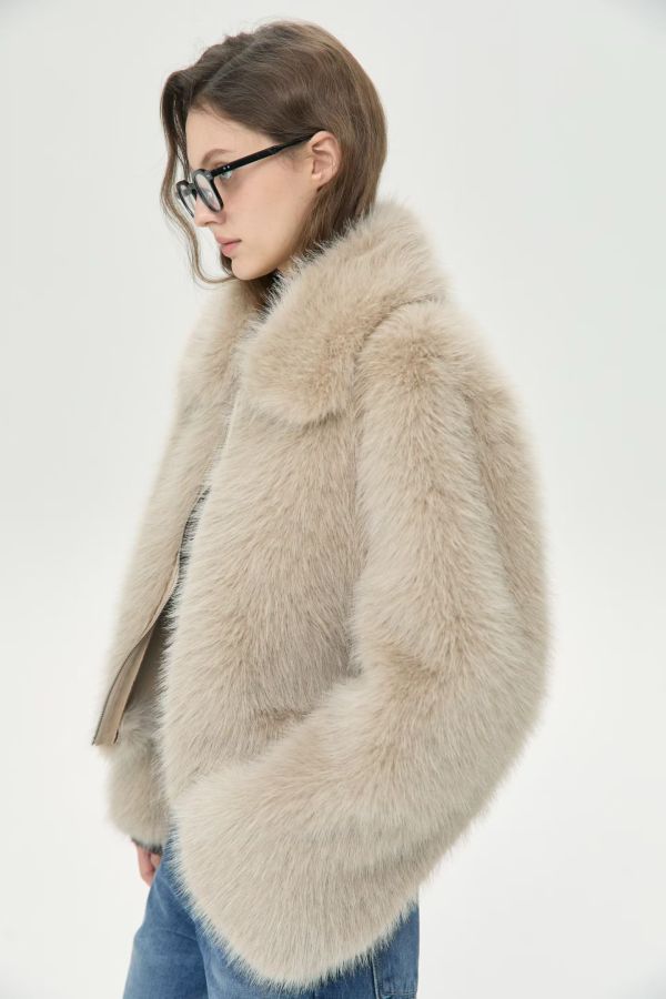 Cloud Fur蓬毛短外套 皮草外套