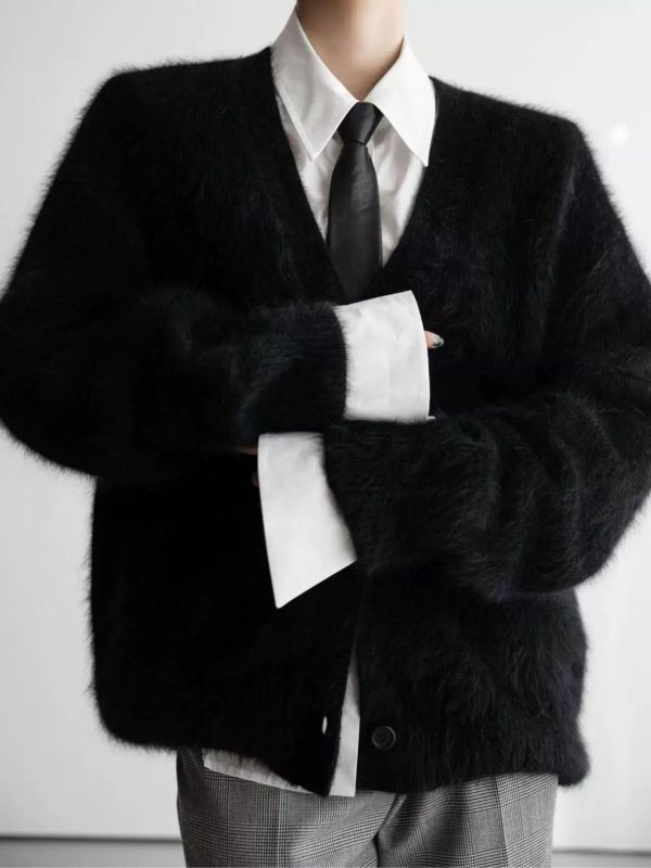 絨光V領安哥拉兔毛針織衫 兔毛針織衫