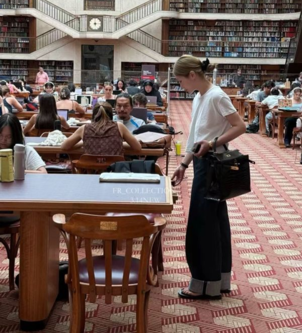 Oversized 原色繭形牛仔褲 繭形牛仔褲