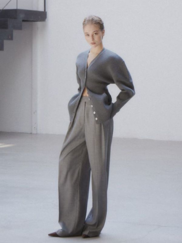 繭形立體收腰針織外套 針織衫