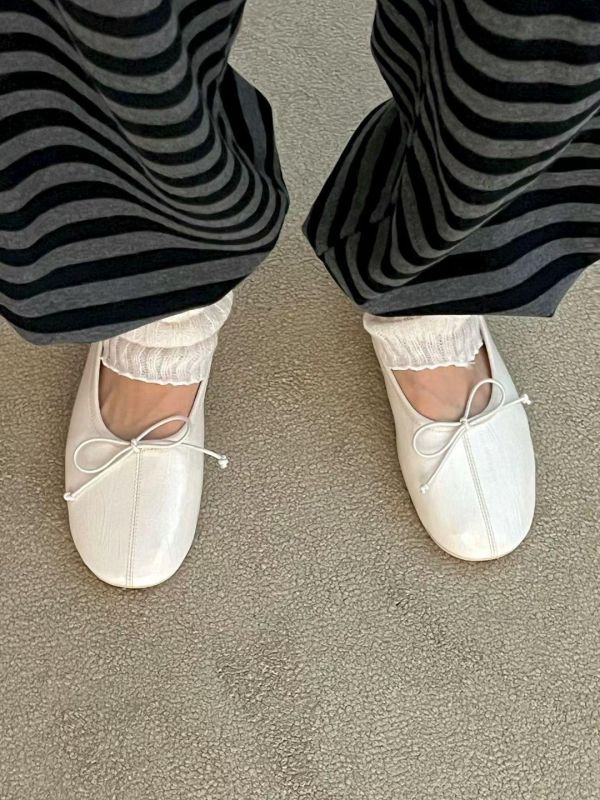 柔軟皮革縐褶芭蕾鞋 芭蕾鞋