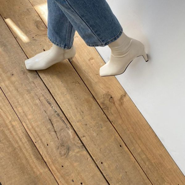 俐落方頭細跟短靴 踝靴