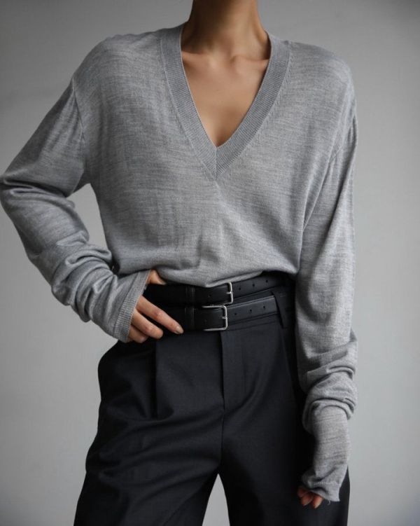 法式慵懶V領針織 針織V領