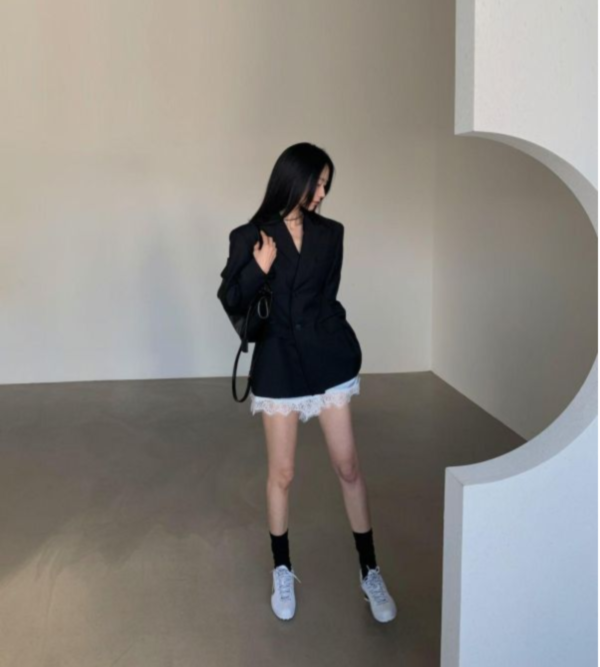 極簡肩線西裝外套 西裝外套