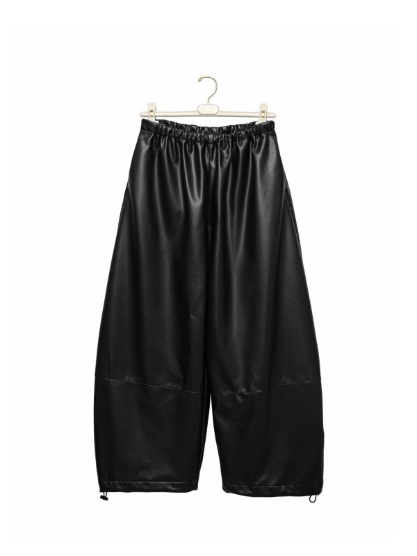 結構感立體廓形皮褲 廓形皮褲