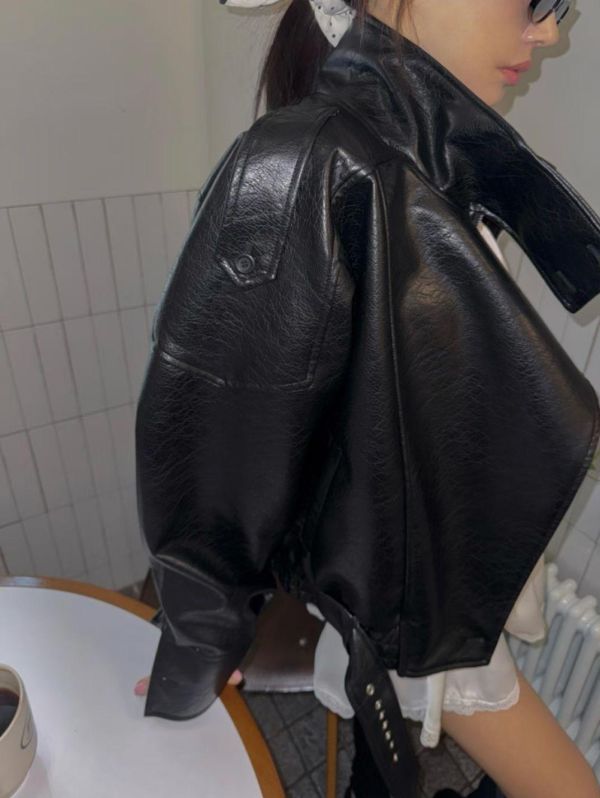 寬肩翻領機車皮外套 皮衣