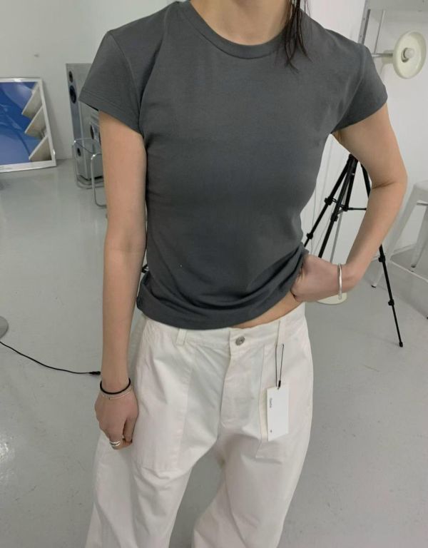 微彈修身Tee Tee T-SHIRT