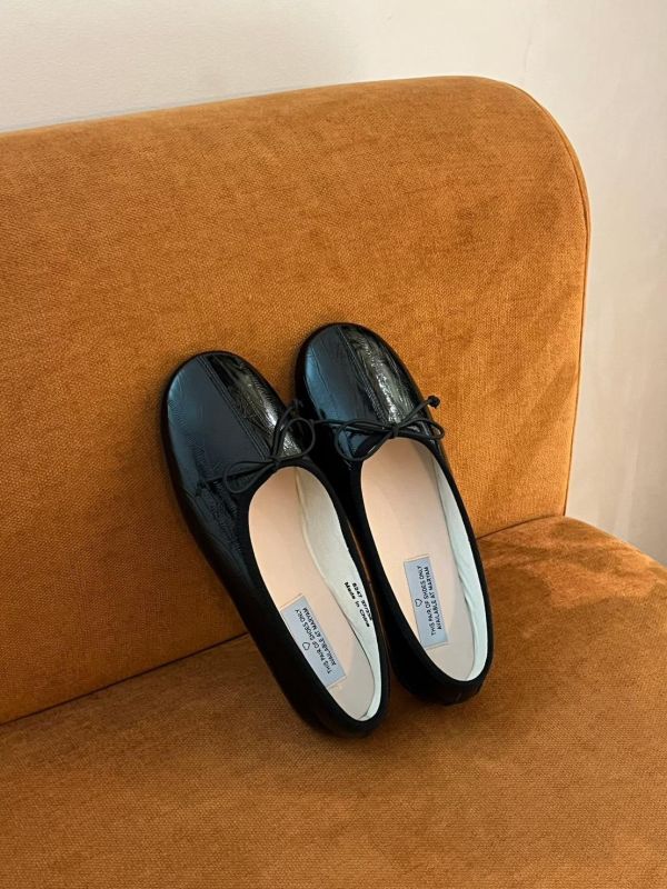 柔軟皮革縐褶芭蕾鞋 芭蕾鞋