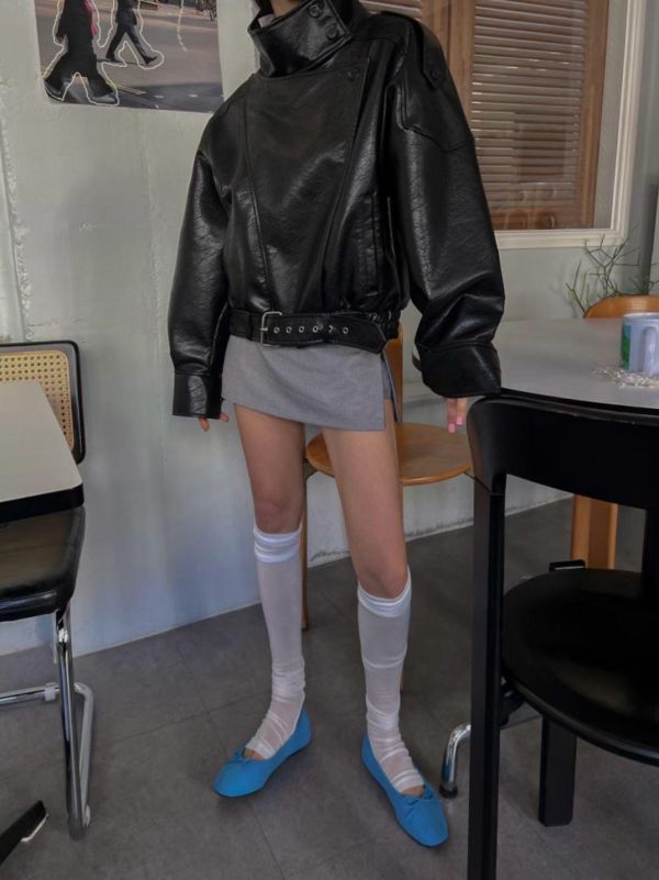 寬肩翻領機車皮外套 皮衣