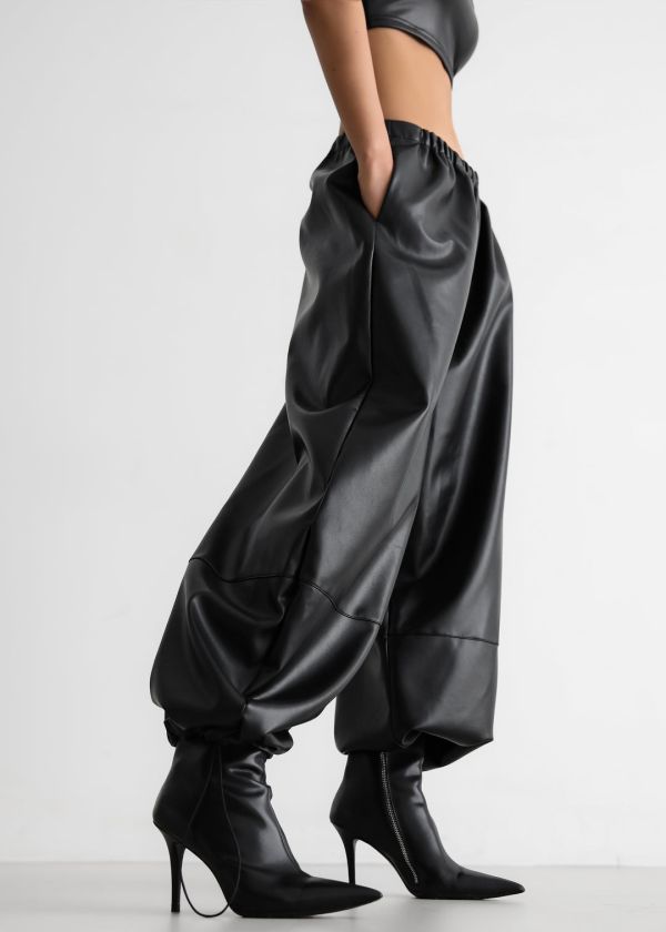 結構感立體廓形皮褲 廓形皮褲