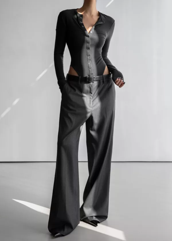 排釦連身body上衣 body上衣