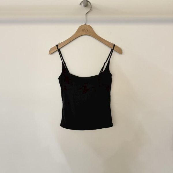 微弧領細肩帶BRA TOP BRA TOP