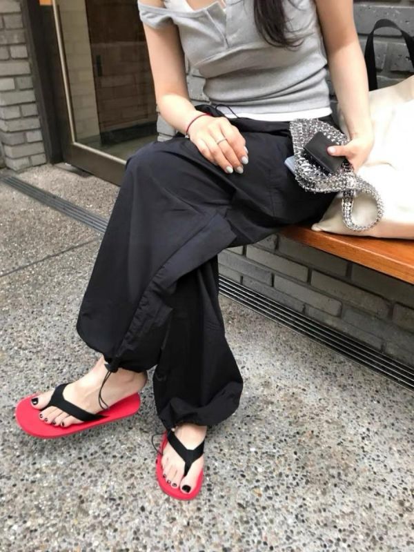 極簡寬帶夾腳涼鞋 夾腳涼鞋 人字拖