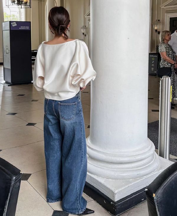 Soft Volume光澤膨袖剪裁上衣 膨袖剪裁上衣 氣球袖上衣