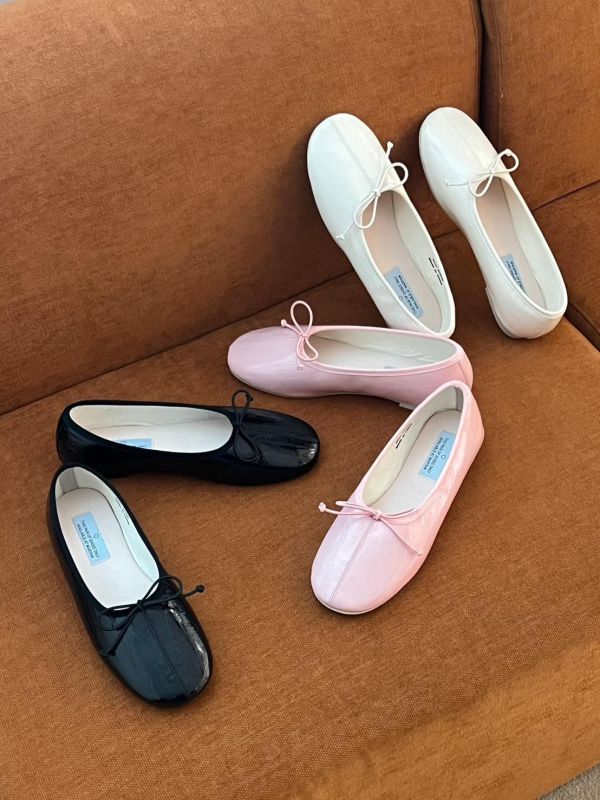 柔軟皮革縐褶芭蕾鞋 芭蕾鞋