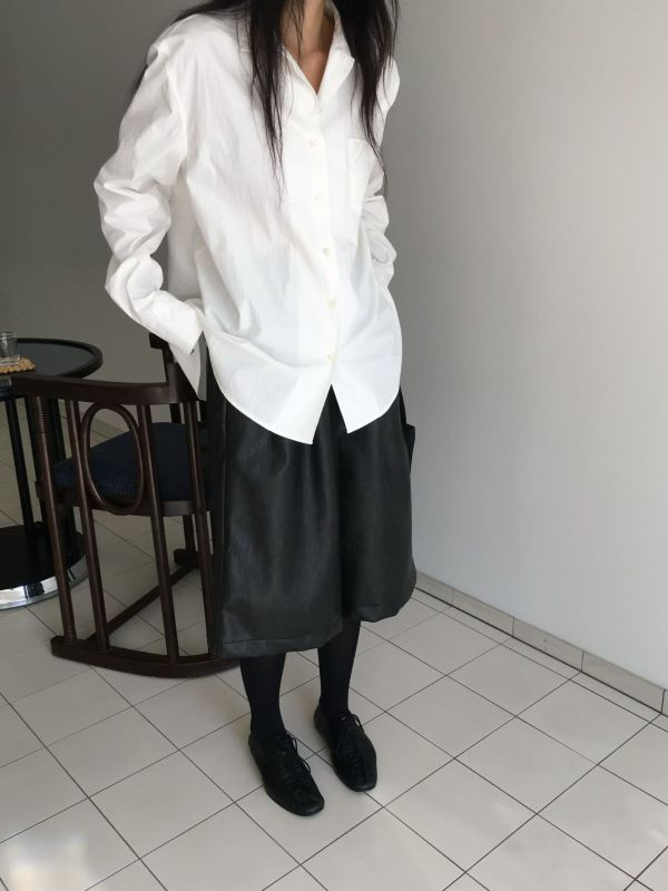 率性皮革五分褲 皮褲