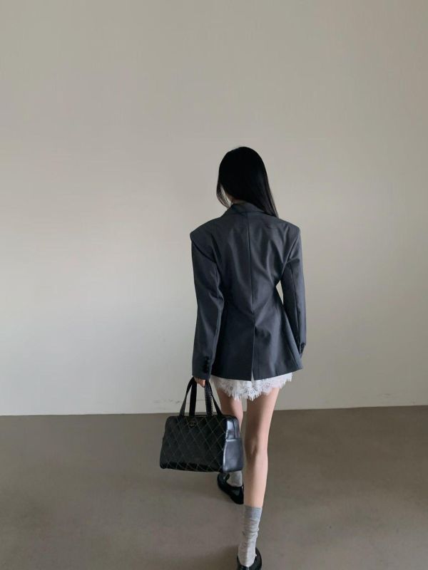 極簡肩線西裝外套 西裝外套