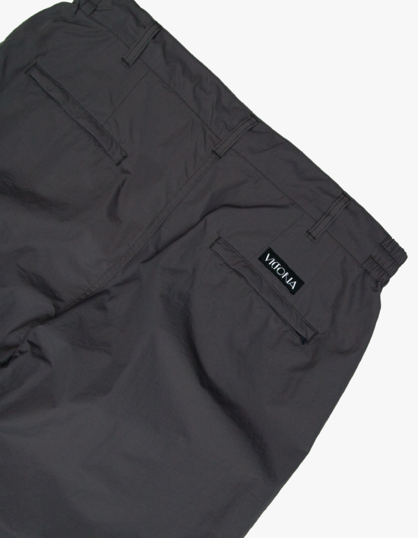 DOUBLE PLEATED NYLON PANT（MATTE GREY） 