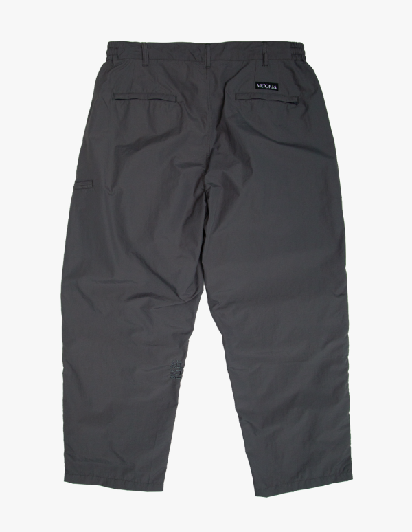 DOUBLE PLEATED NYLON PANT（MATTE GREY） 