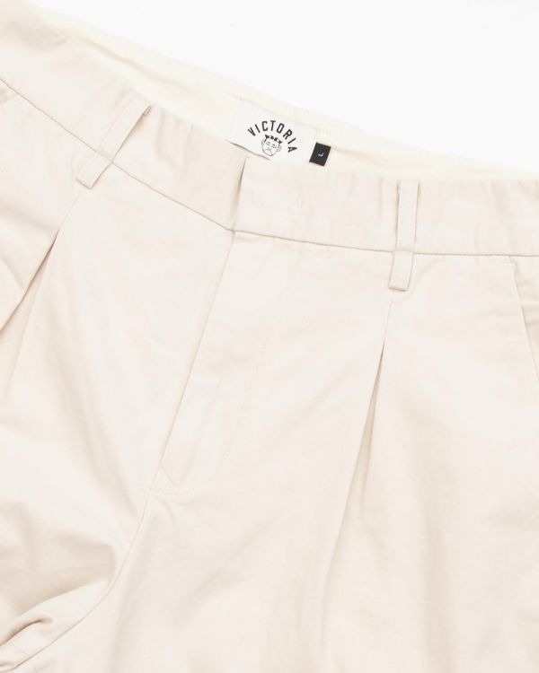 PLEATED CHINO（NATURAL） 