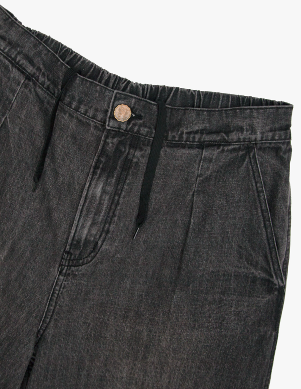 DENIM SHORTS（WASHED BLACK） 