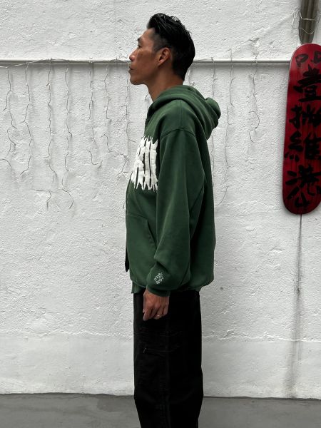 SPIKEY SCRIPT ZIP HOOD 