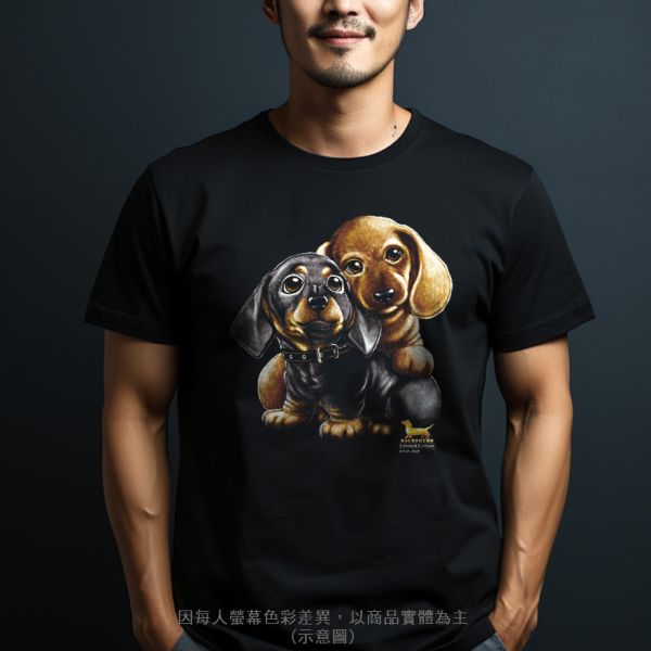 台灣TAIWAN自創品牌潮流T恤-圓領純棉短袖T-限定版(轉印)-臘腸狗 印花T恤、插畫T、創意圖案T恤、MITT恤、台灣製T恤、高品質純棉T恤、情侶T恤、情侶裝T恤、情侶短袖