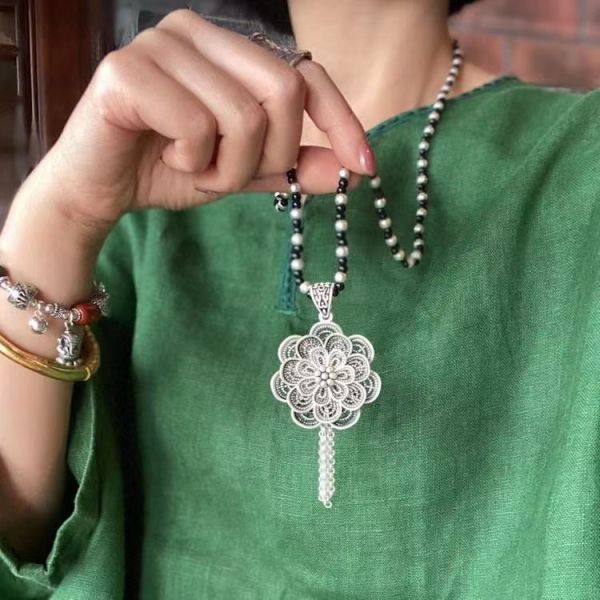 燕燕~棉麻商品~夏款.   藏銀復古百搭毛衣鏈挂件配飾流蘇花項鍊. 