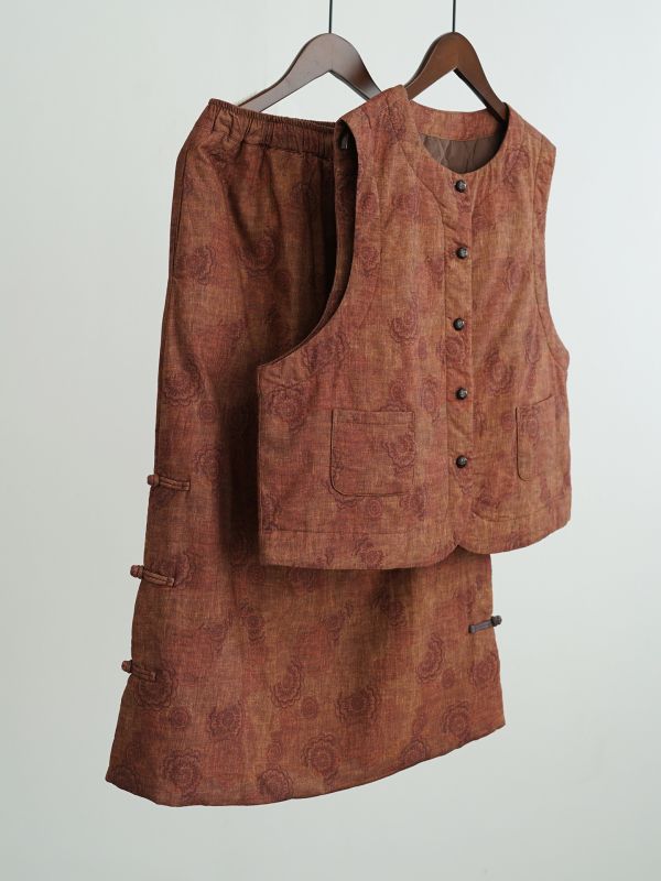 燕燕~數位印花對襟夾棉磨毛懷舊混搭純棉加厚背心  abM2532301（可加購長裙搭成一套） 