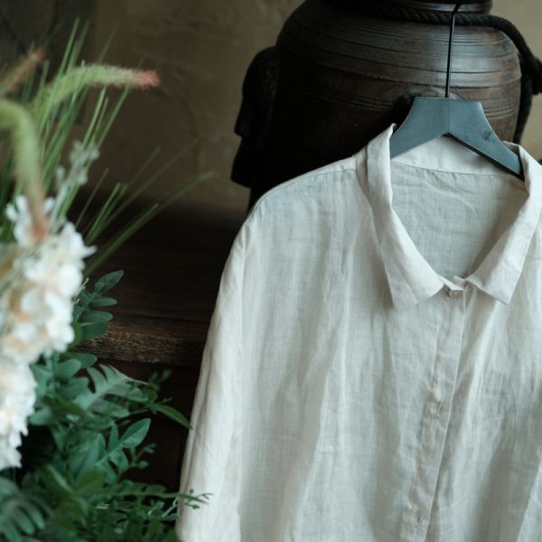 燕燕~水洗麻～寬鬆飄逸蝙蝠袖薄襯衫防曬上衣。ab196101（這件非常寬鬆喔） 