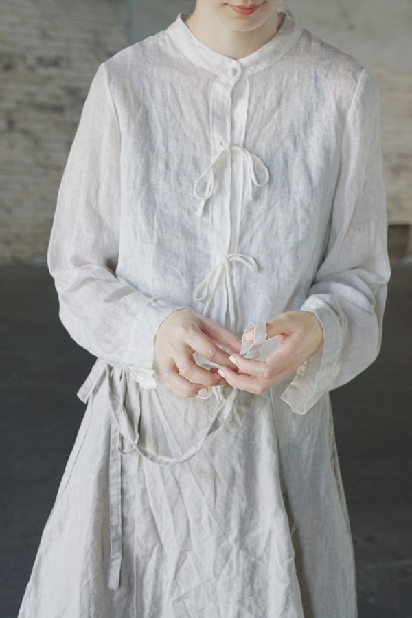 燕燕~休閒文藝款 田園繫帶亞麻襯衫 輕薄長袖棉麻衫 上衣 ab2102201 