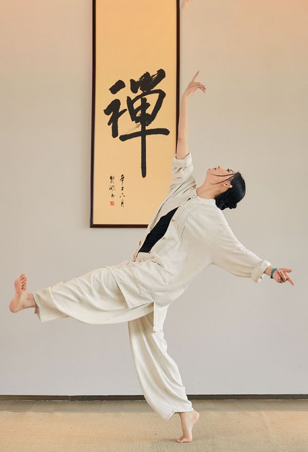 燕燕～亞麻砂洗柔軟上衣襯衫＋長褲 套裝 (一套 1160元） 