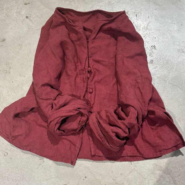 燕燕. 亞麻。全新休閒文藝風手工扣開衫外套 