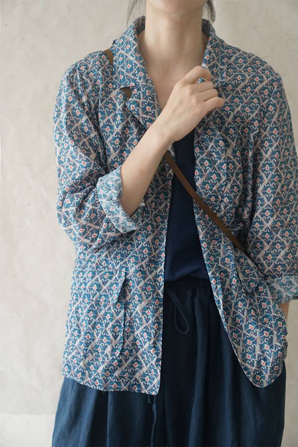 燕燕~棉麻商品~日系森林系~苧麻材質 印花西裝外套 顯瘦百搭長袖外套 1-2245 