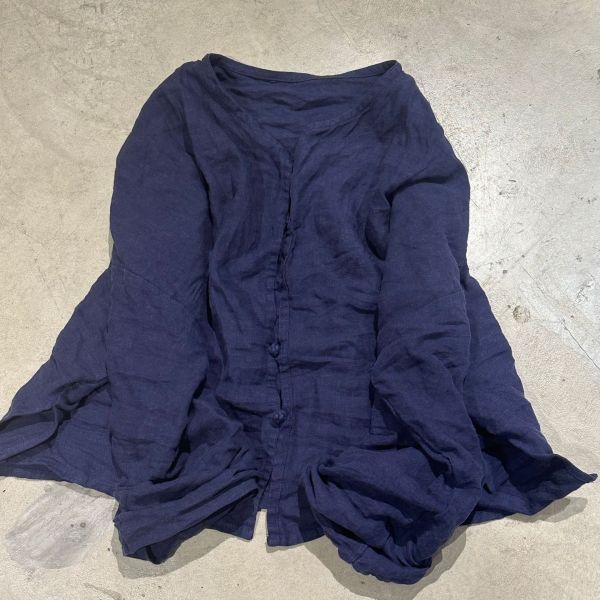 燕燕. 亞麻。全新休閒文藝風手工扣開衫外套 