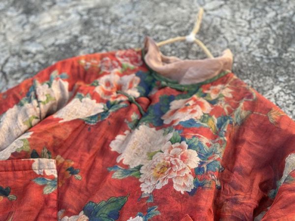 燕燕~苧麻 輕柔印花寬鬆棉衣 傳統手工縫製盤扣斜襟棉服上衣。 