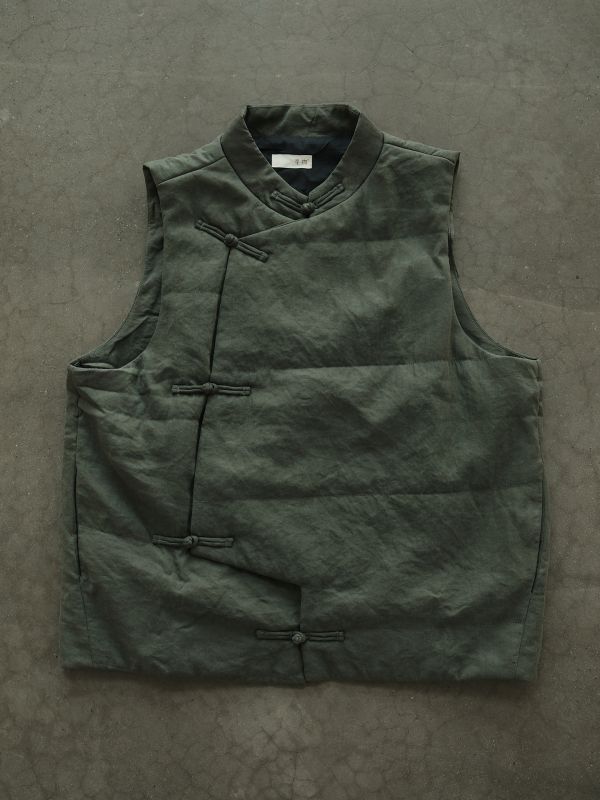 燕燕~棉麻商品~銅氨絨材質立領壓條夾棉背心 +長裙  ab2141201 