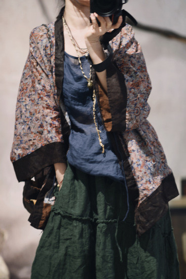 燕燕~夏季新品 苧麻印花休閒寬鬆款手工縫線開襟衫 防曬衫 外套 