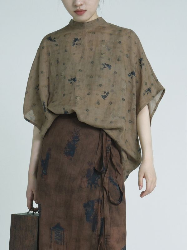 燕燕～早秋款 苧麻 復古半高領印花蝙蝠袖上衣 襯衫  ab2320501 