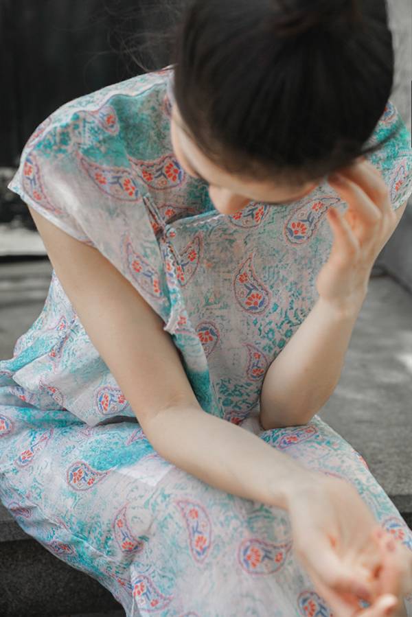 燕燕~棉麻商品~日系森林系~蕾絲設計苧麻長旗袍 清新印花修身顯瘦洋裝 連身裙 1-2206 