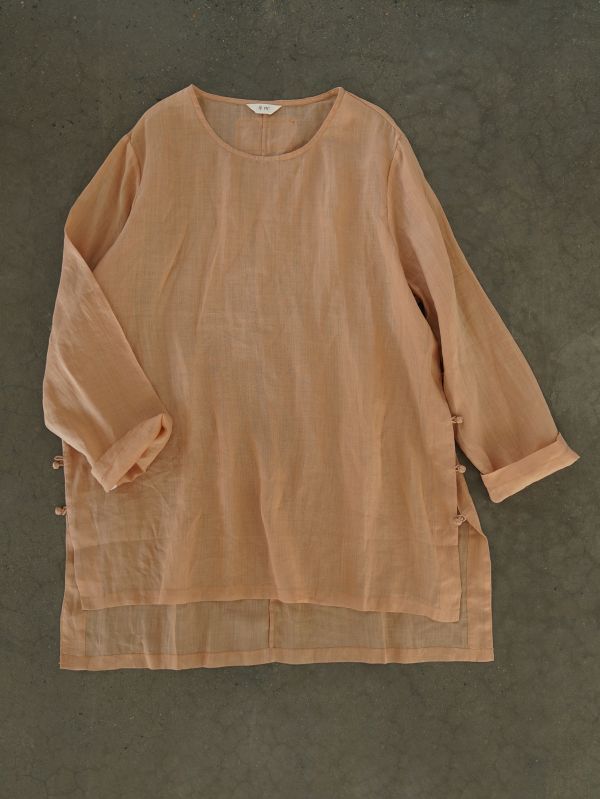 燕燕~清透莧麻~簡約圓領套頭中長襯衫 文藝風骨寬鬆長衫 上衣。ab2420101 