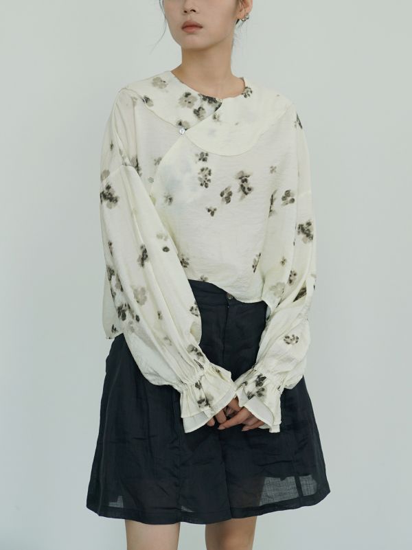 燕燕~天絲~中國風斜襟印花襯衫 復古雲肩寬鬆喇叭袖上衣    ab2420601 